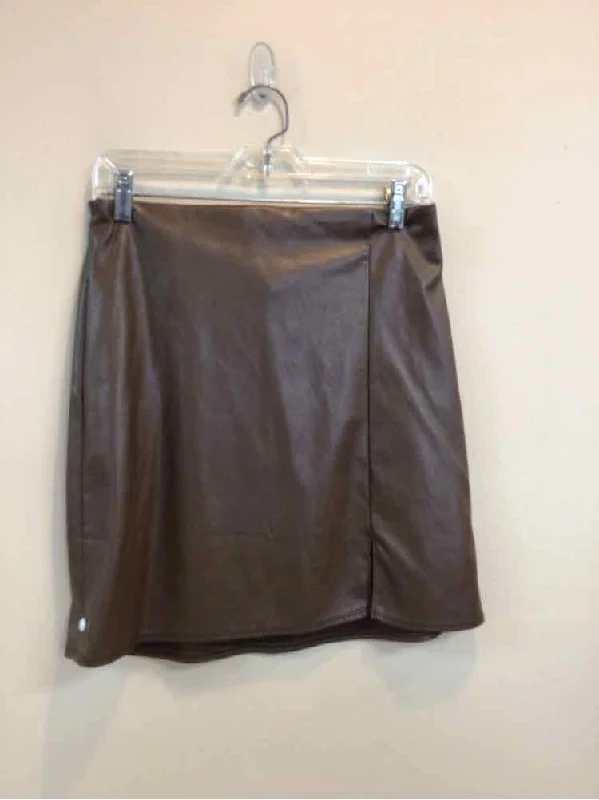 OLD NAVY SIZE SMALL Ladies SKIRT