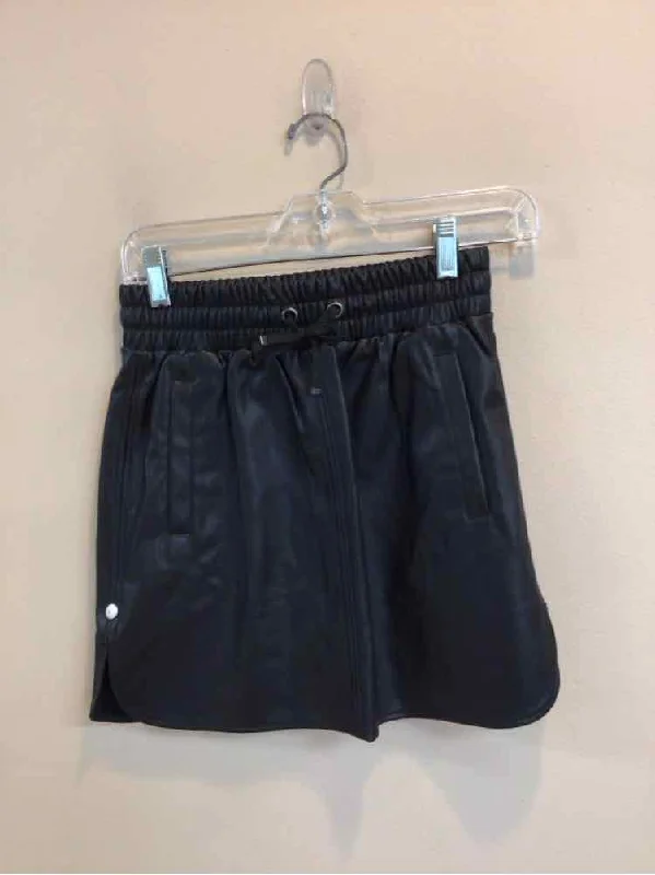 TOPSHOP SIZE 4 Ladies SKIRT