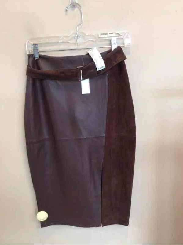 WHITE HOUSE BLACK MARKET SIZE 00 Ladies SKIRT