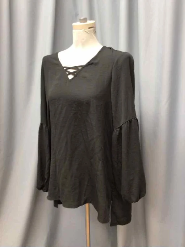 MAURICES SIZE LARGE Ladies BLOUSE